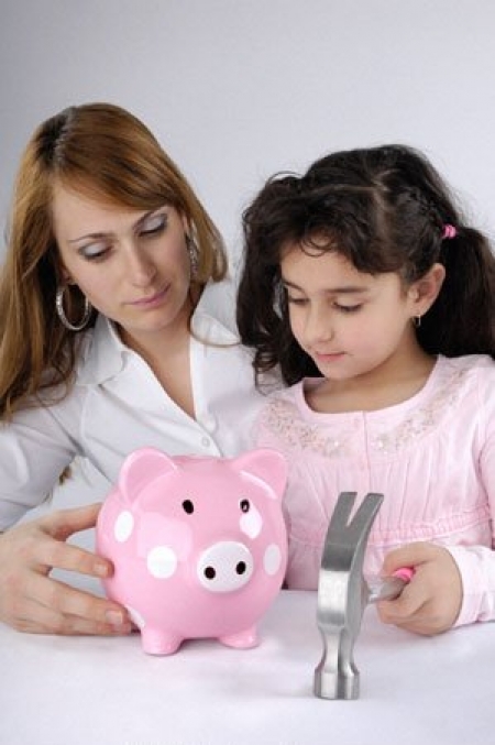 &Pi;ώ&sigmaf; &nu;&alpha; &mu;&iota;&lambda;ή&sigma;&omega; &sigma;&tau;&omicron; &pi;&alpha;&iota;&delta;ί &mu;&omicron;&upsilon; &gamma;&iota;&alpha; &tau;&eta;&nu; &omicron;&iota;&kappa;&omicron;&nu;&omicron;&mu;&iota;&kappa;ή &kappa;&rho;ί&sigma;&eta;